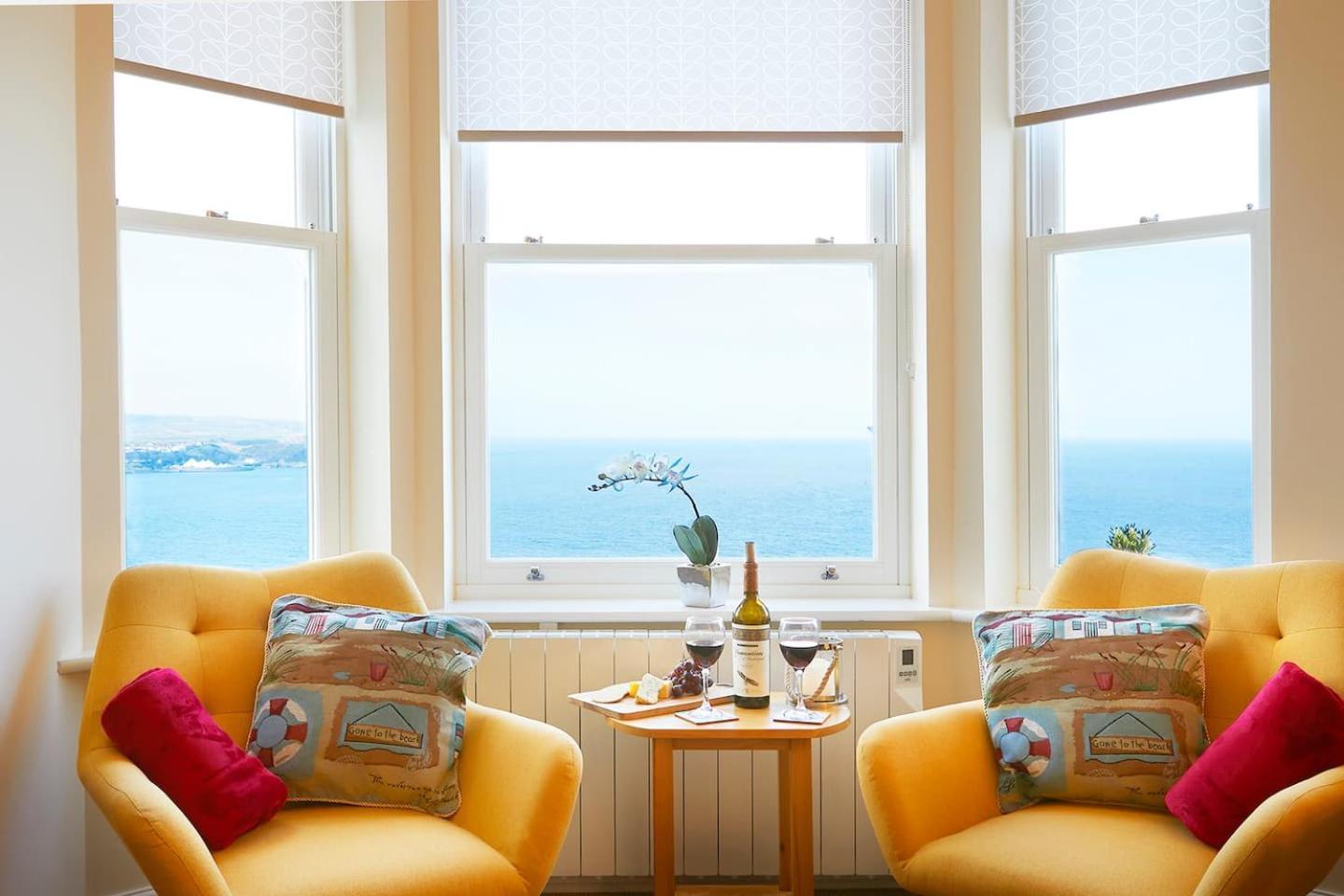 Denelea - Stunning Sea Views! Scarborough Exteriér fotografie